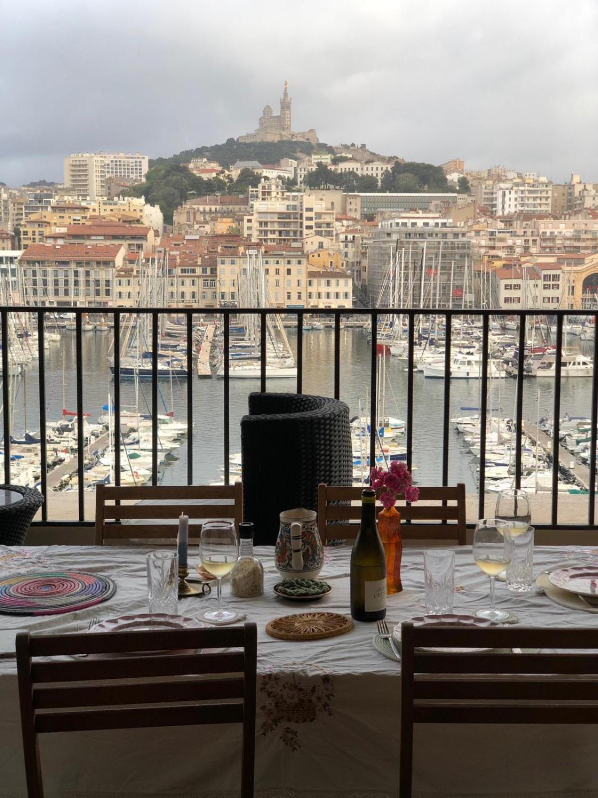 Grand T2 Surplombant Le Vieux Port Apartamento